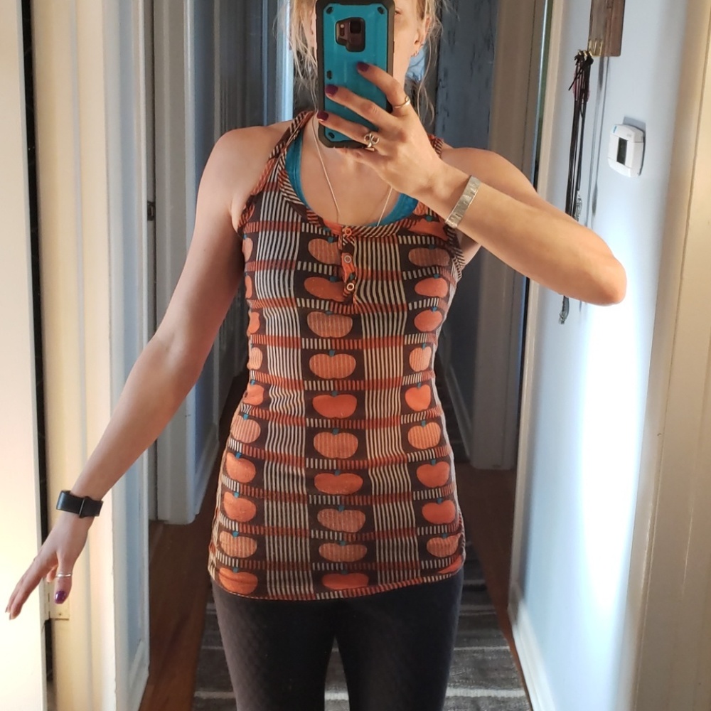 Apple (or pumpkin)...... Retro looking tank